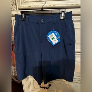 NWT Mens Columbia shorts. 30 waist 10 inch length. Blue